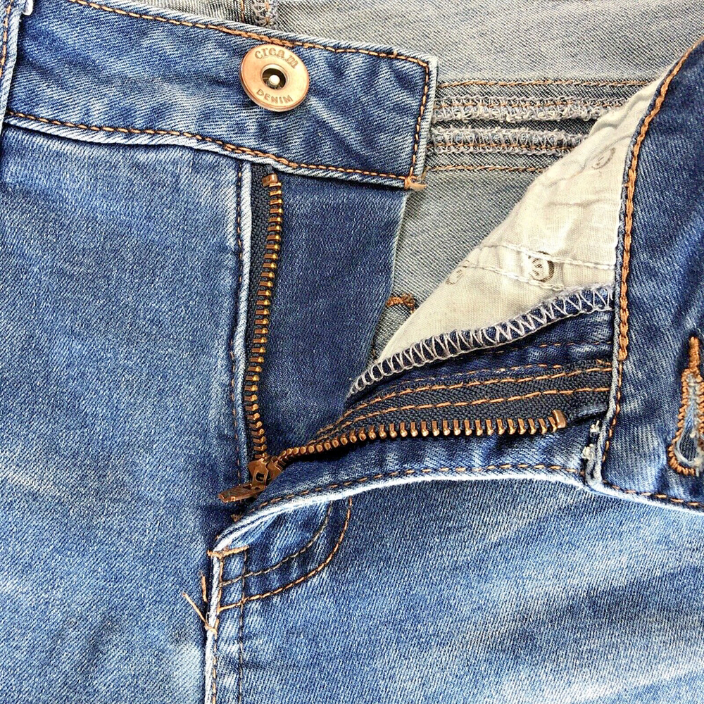 Size 29 X 31.5 Cream Denim Jeans Womens Tapered Light Blue Coco Fit Cool Pockets - Picture 2 of 12